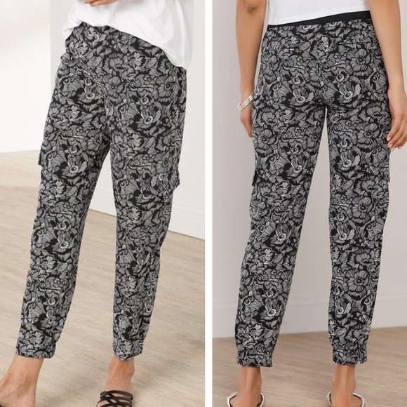 Soft Surroundings Pants - SOFT SURROUNDINGS NWT GO LIVELY FLORAL CARGO ANKLE JOGGER PANTS BLACK WHITE XS